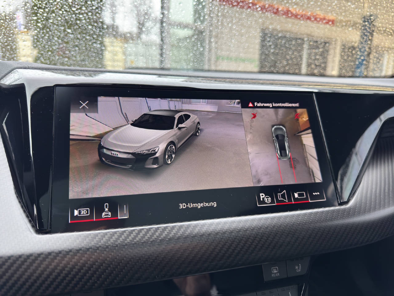 AUDI e-tron GT quattro-image-7