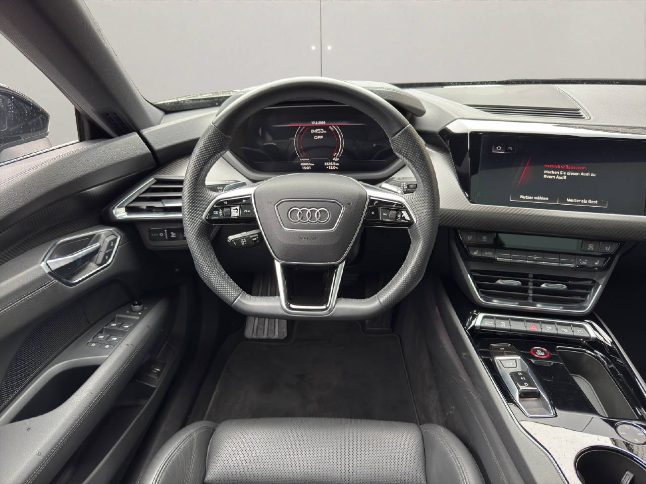 AUDI e-tron GT quattro-image-5