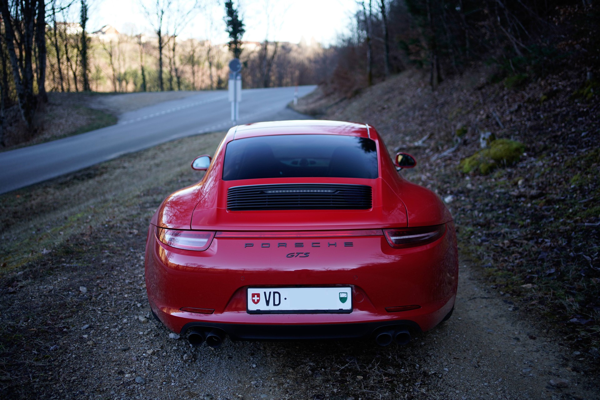 PORSCHE 911 Carrera 4 GTS PDK-image-3