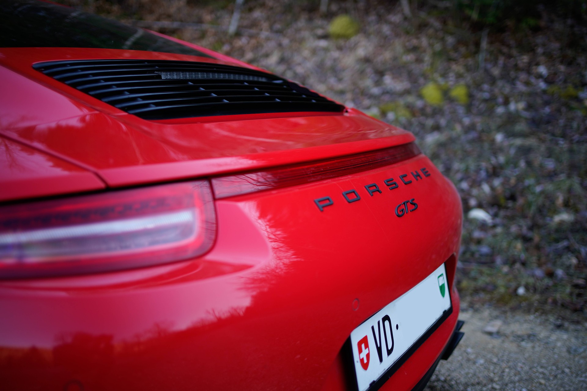 PORSCHE 911 Carrera 4 GTS PDK-image-7