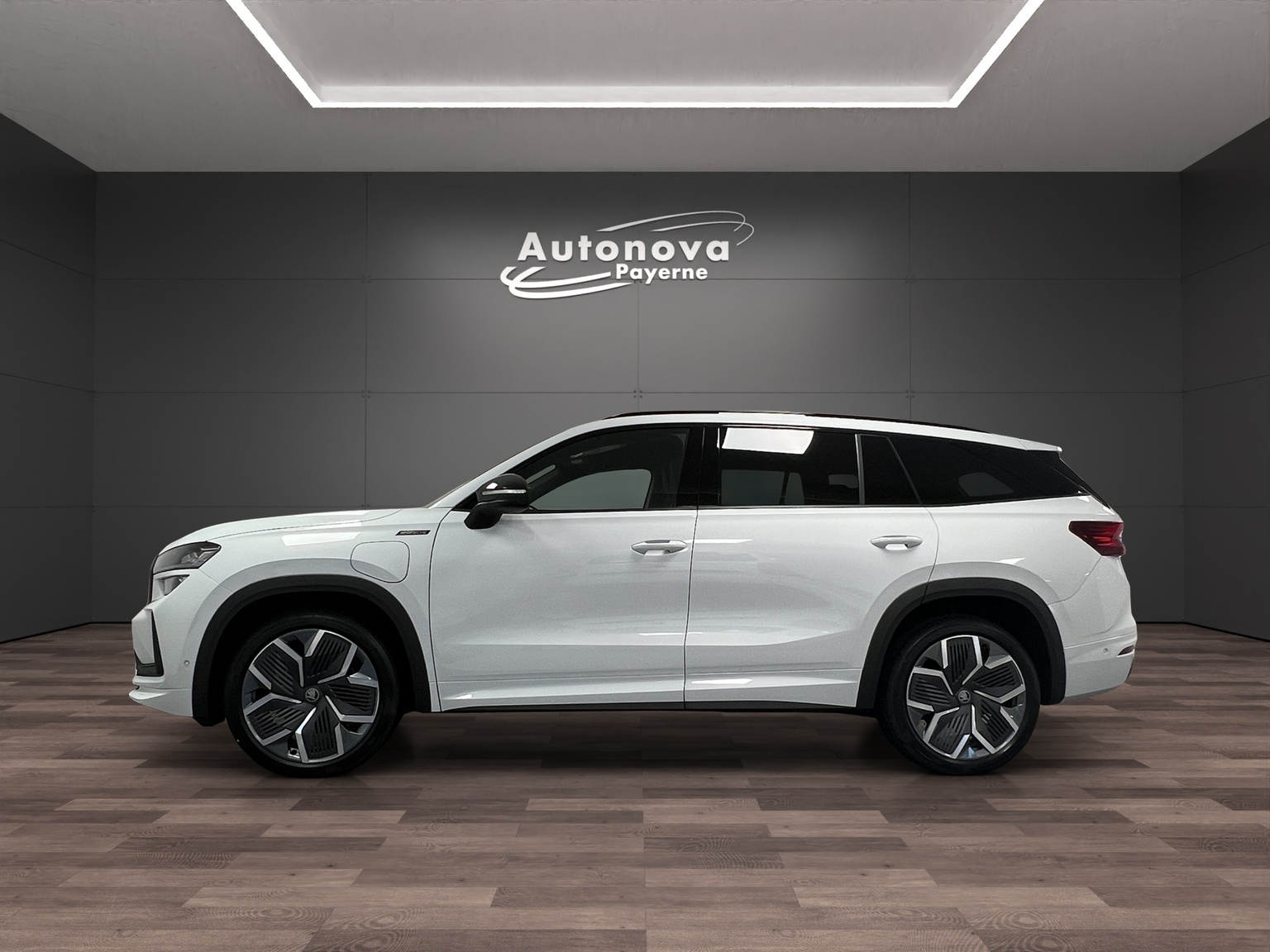 SKODA Kodiaq 1.5 TSI PHEV Sportline-image-2