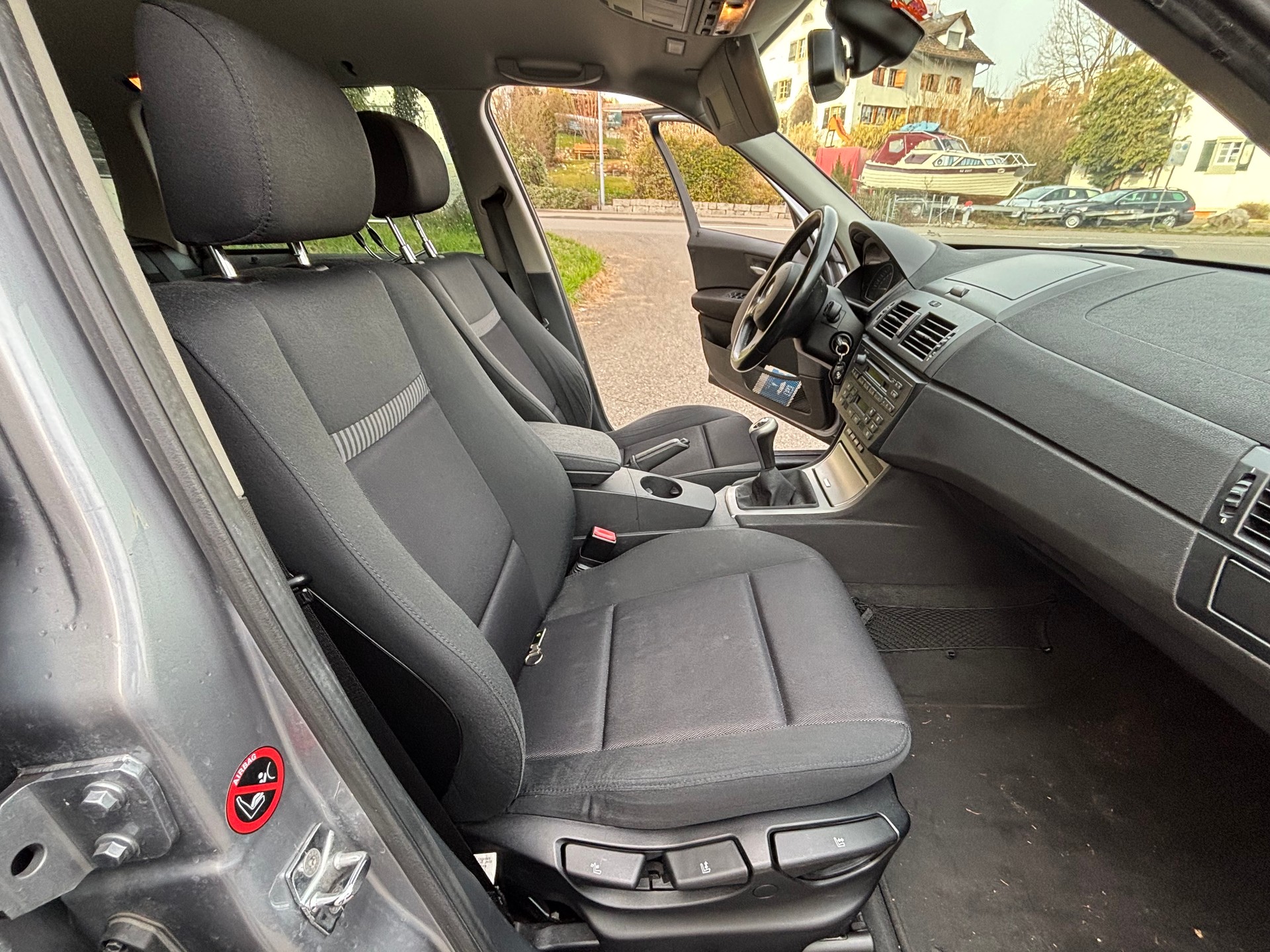 BMW X3 2.0d-image-9