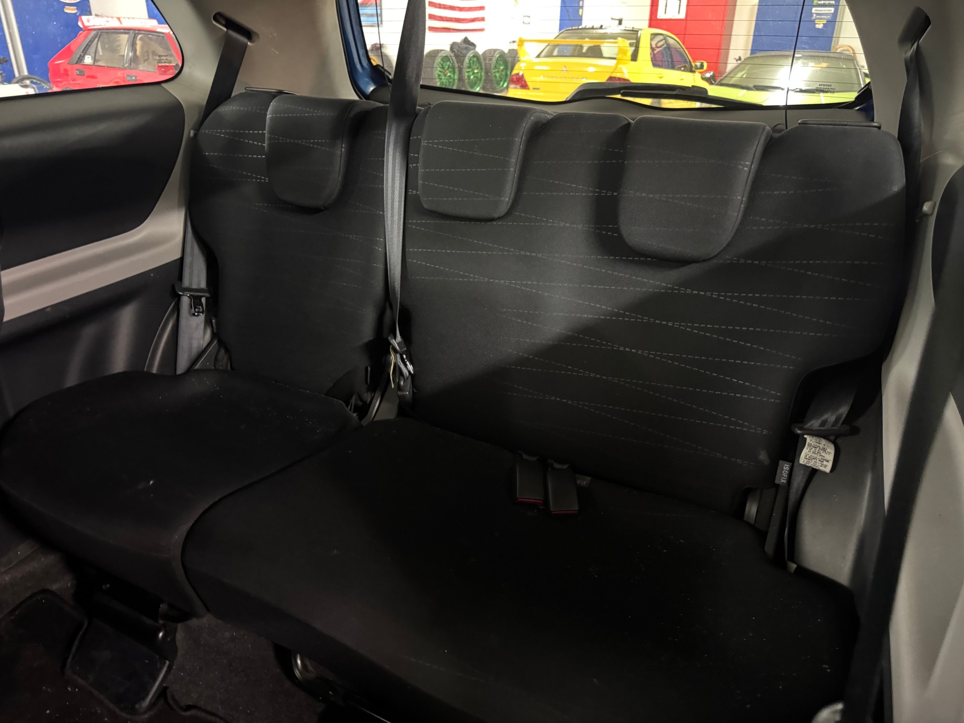 TOYOTA Yaris 1.4 D-4D Linea Sol-image-10