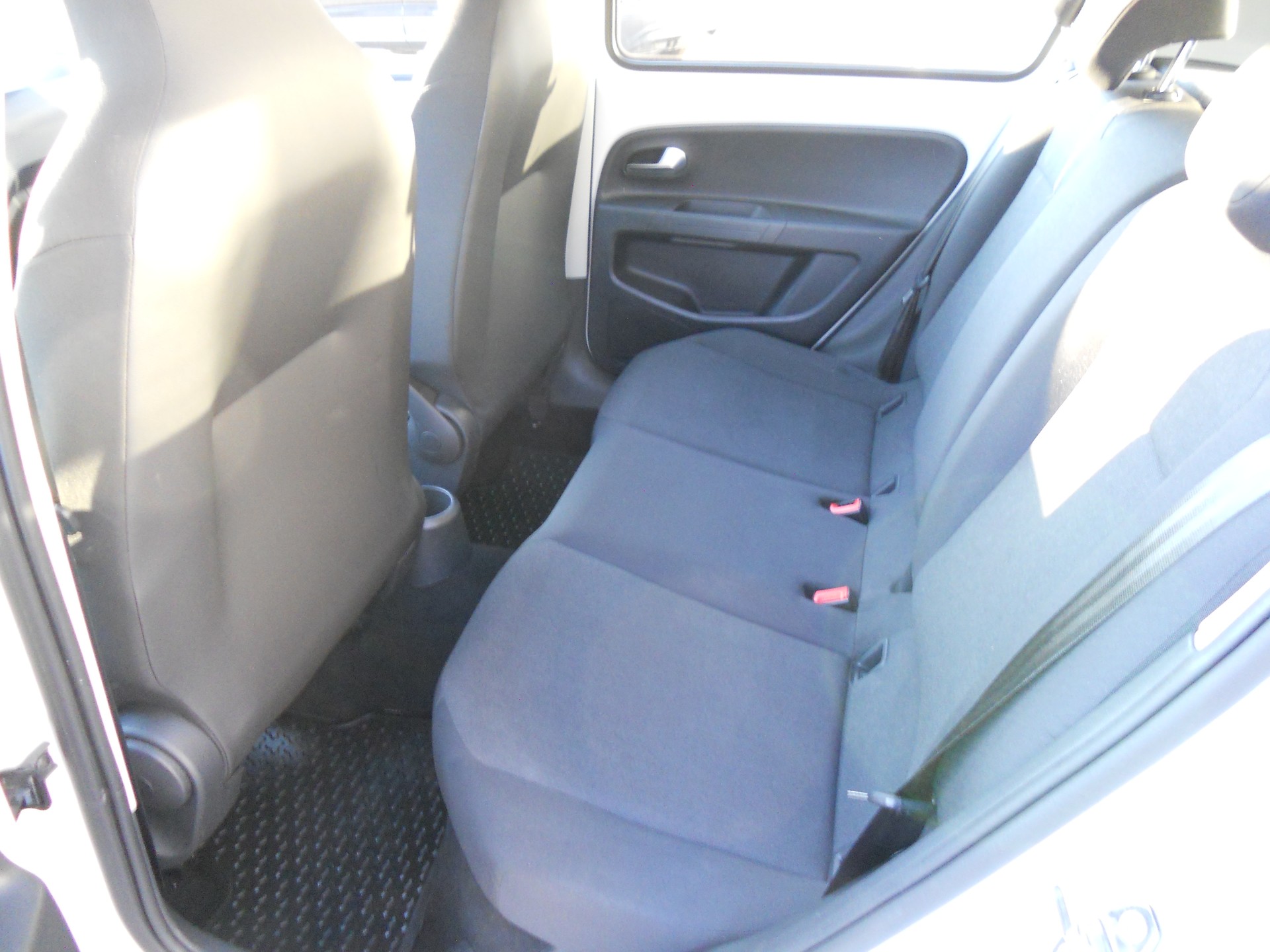VW Up 1.0 MPI move up-image-9