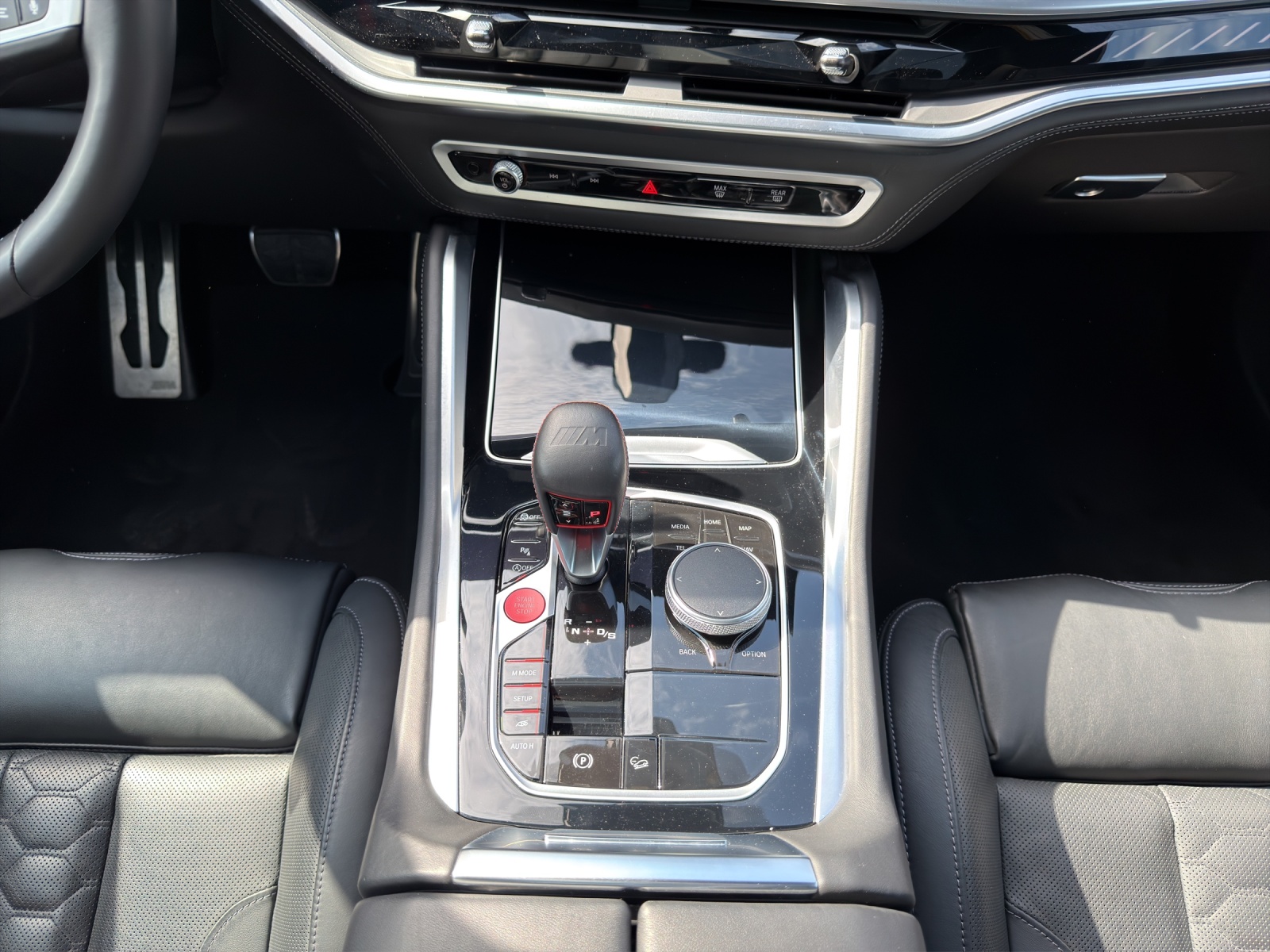 BMW X6M Steptronic M Competition-image-14