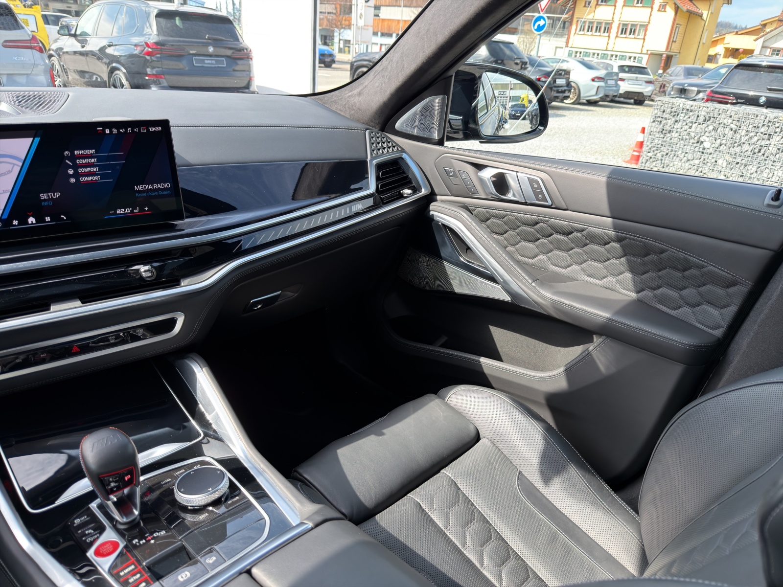 BMW X6M Steptronic M Competition-image-12