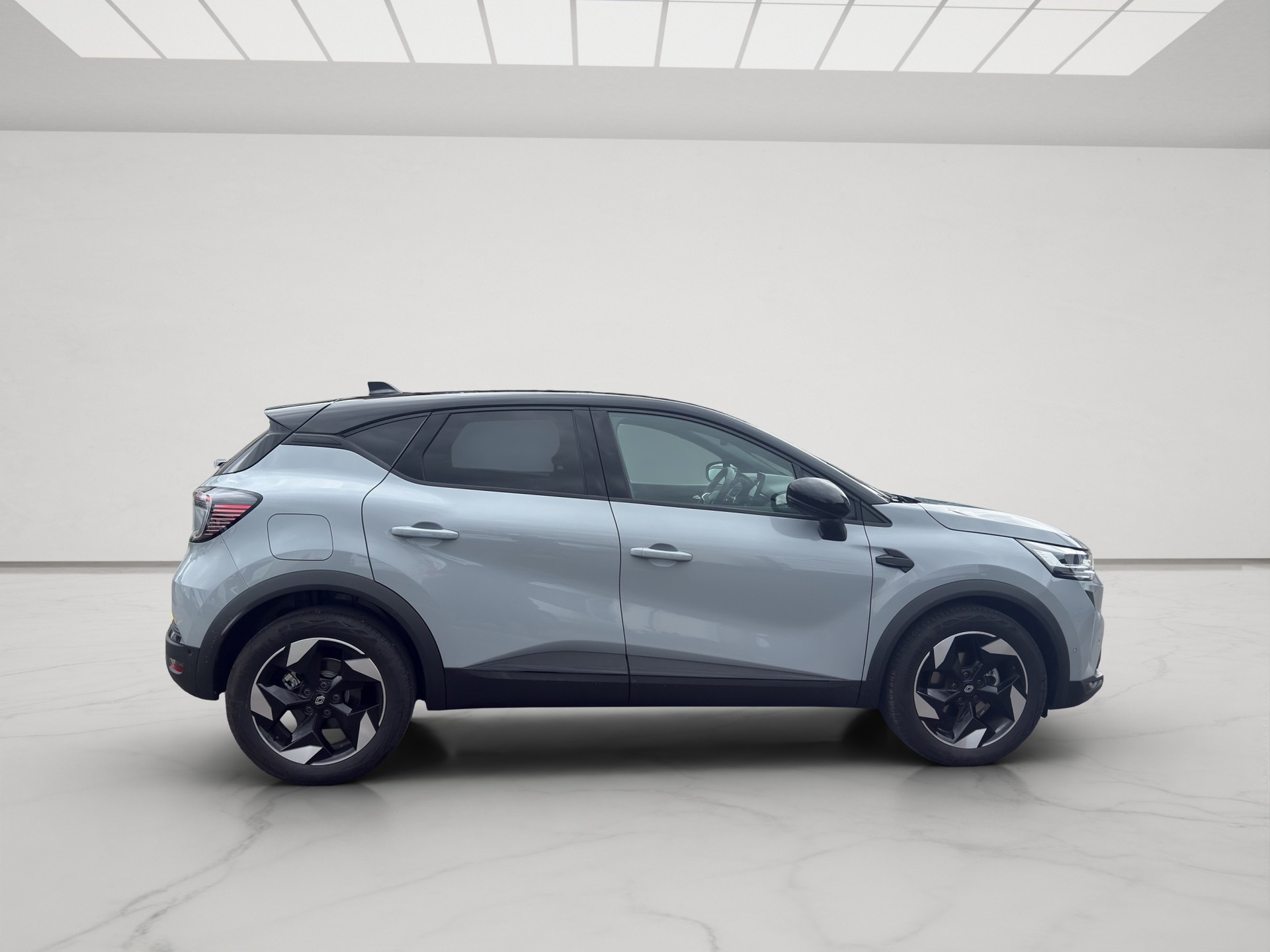 RENAULT Captur 1.3 TCe Techno EDC-image-4