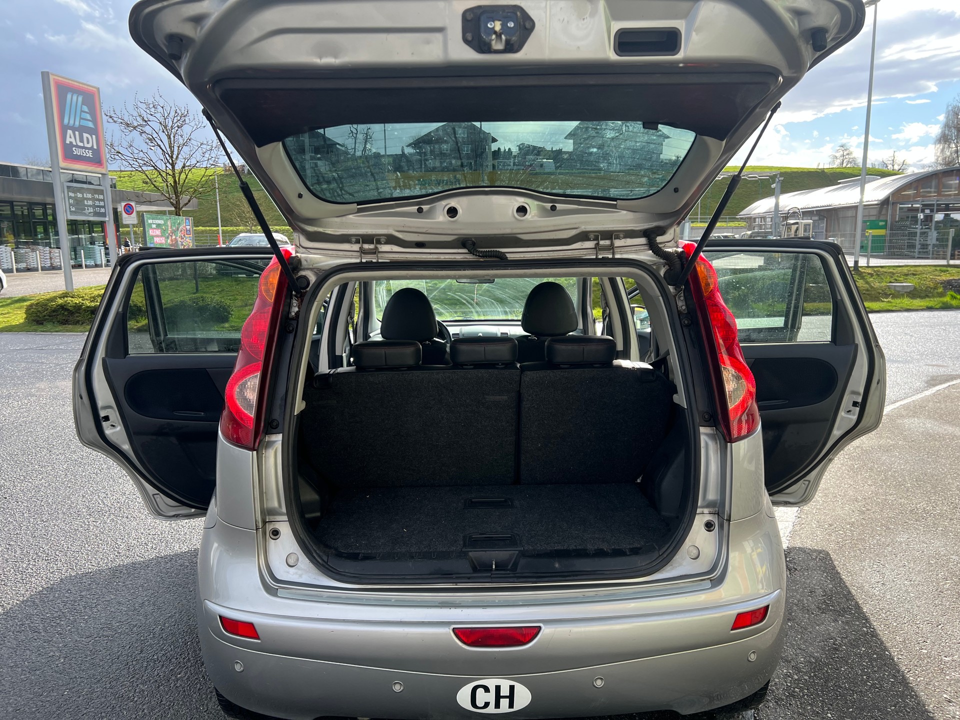 NISSAN Note 1.6 acenta-image-9