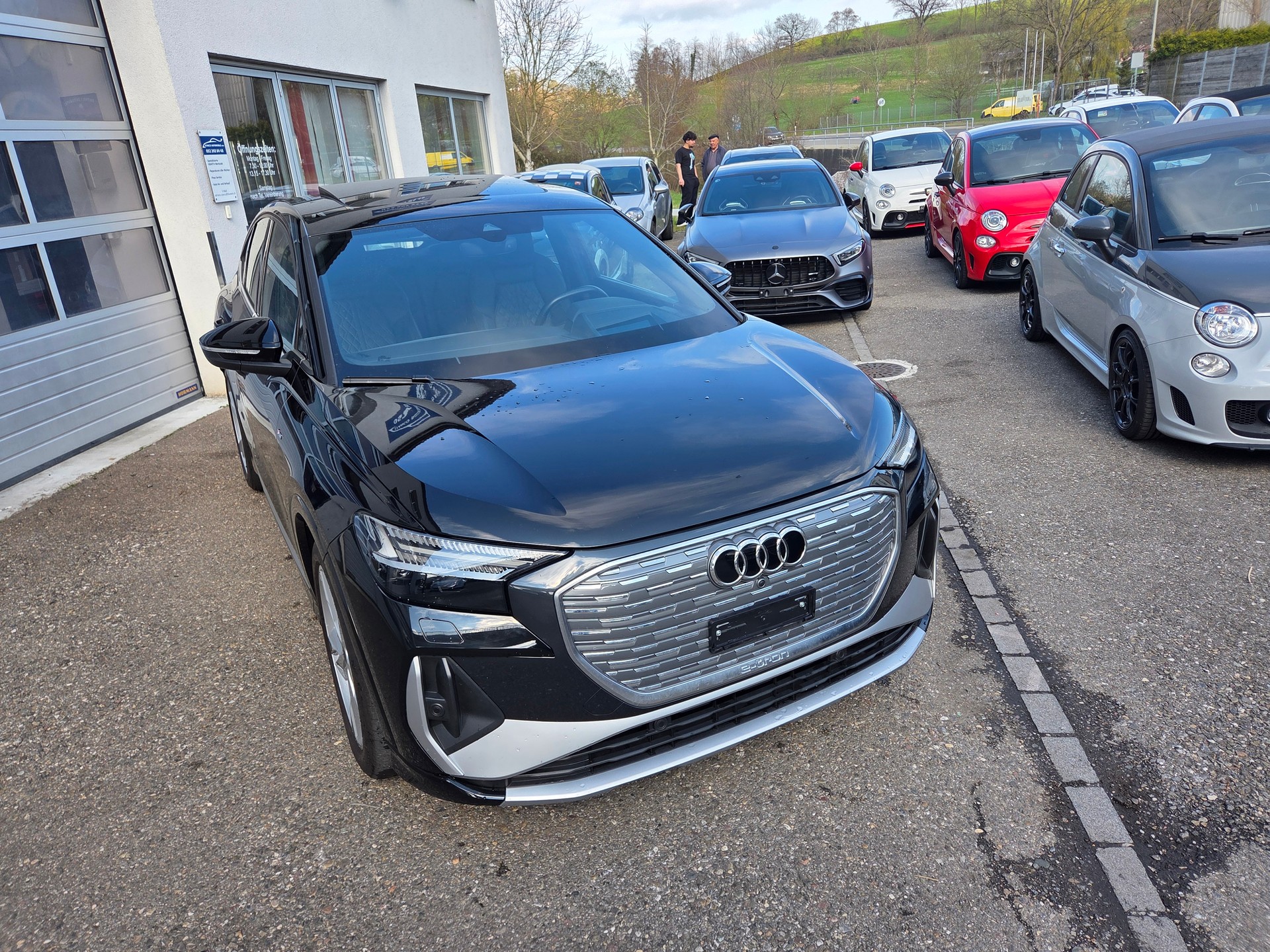 AUDI Q4 Sportback e-tron 50 quattro-image-10