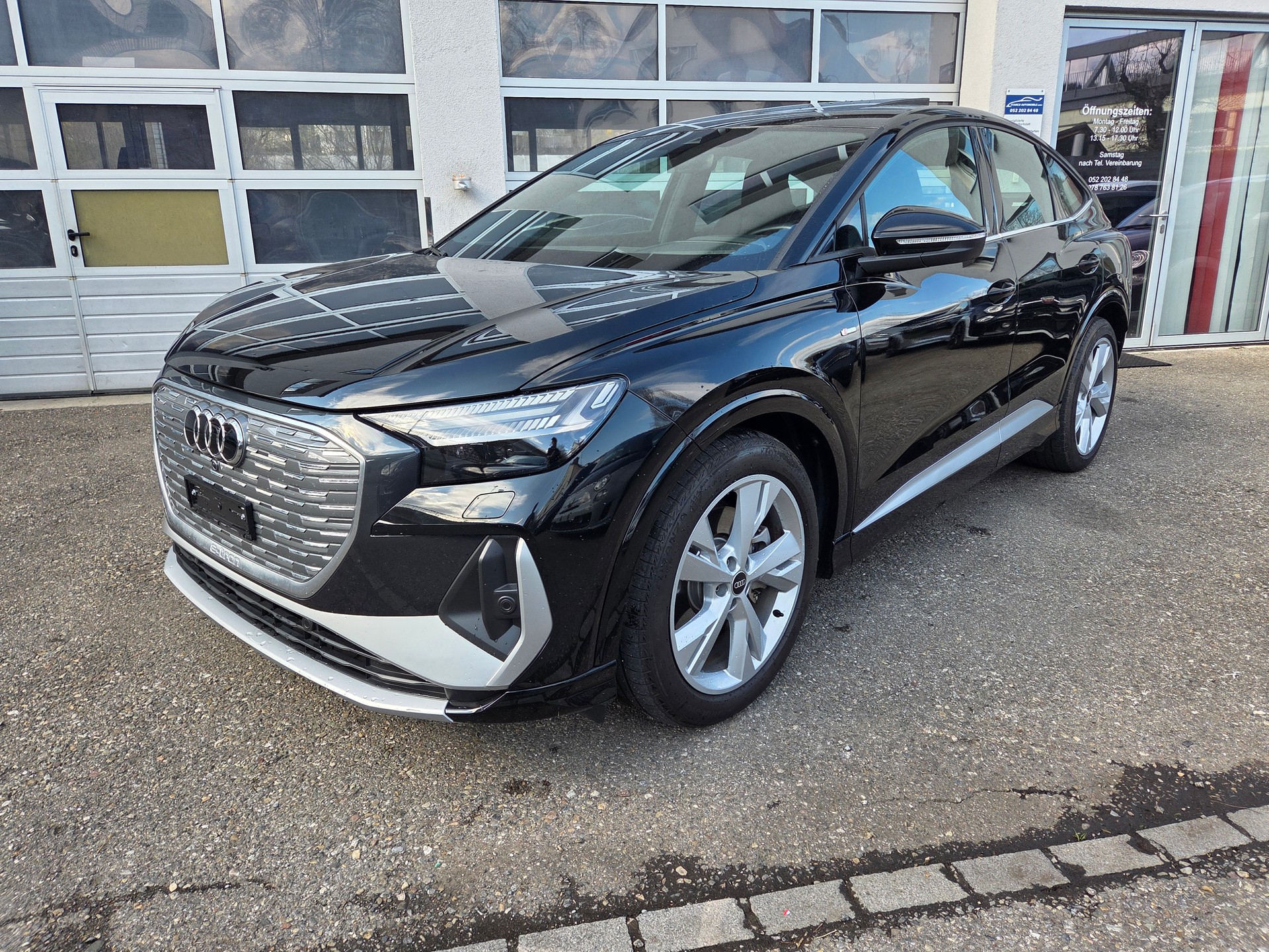 AUDI Q4 Sportback e-tron 50 quattro-image-0
