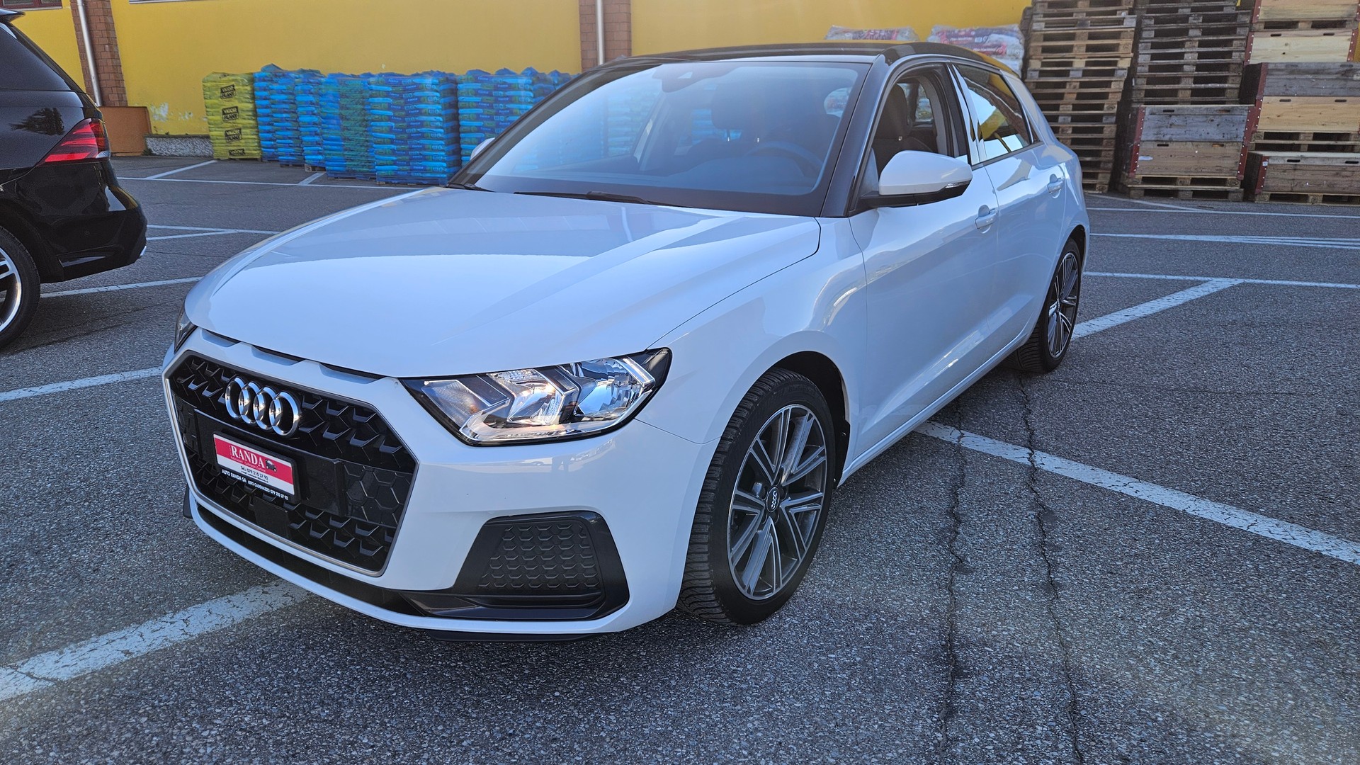 AUDI A1 Sportback 35 TFSI advanced S-tronic-image-0