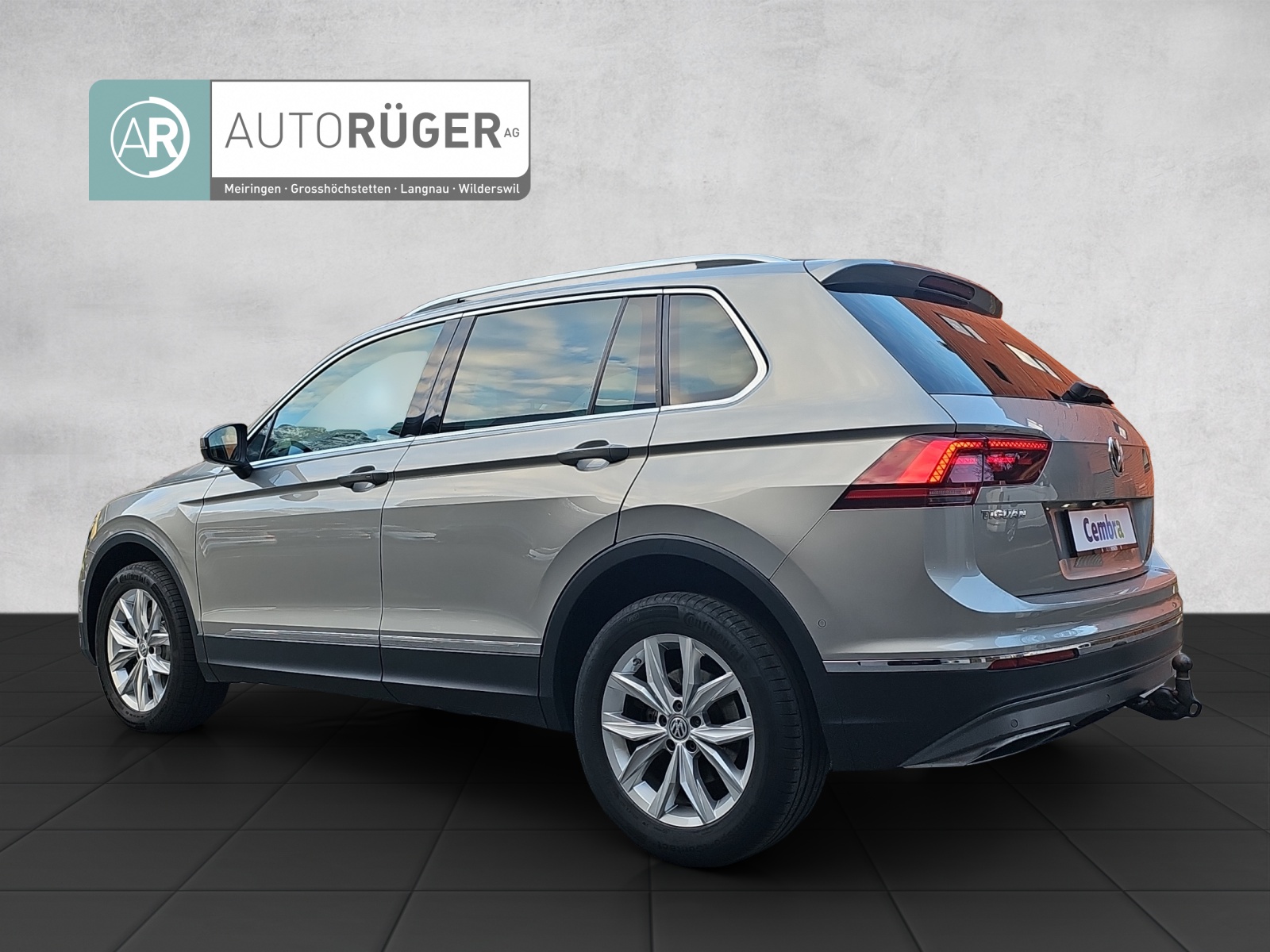 VW Tiguan 2.0 TDI SCR Highline 4Motion DSG-image-3