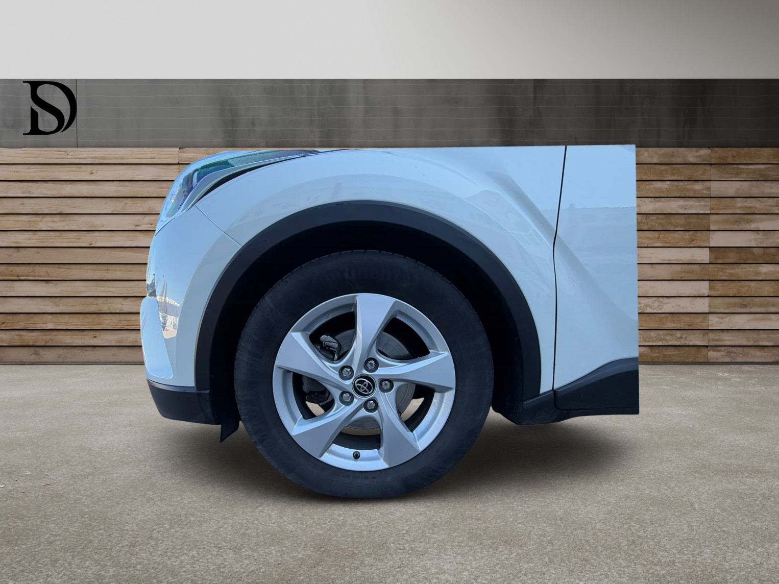 TOYOTA C-HR 1.8 HSD Comfort CVT-image-12