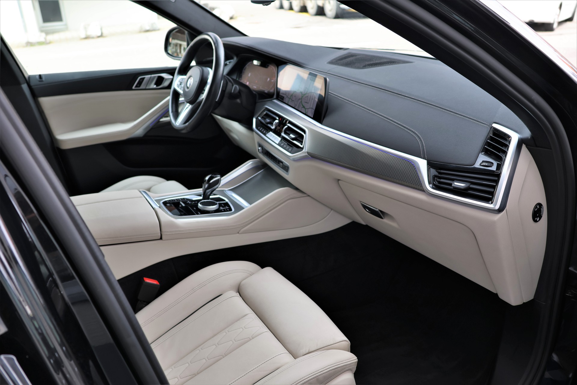 BMW X6 xDrive 48V 40d Steptronic M Sport (CH) + 3'500KG AHK-image-19