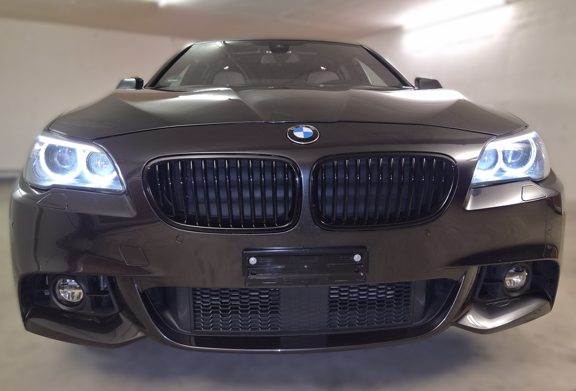 BMW 535d Touring xDrive M-Sport Steptronic-image-6