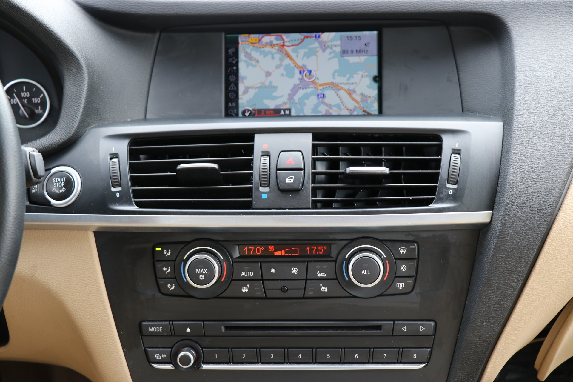 BMW X3 xDrive 20d Steptronic-image-12