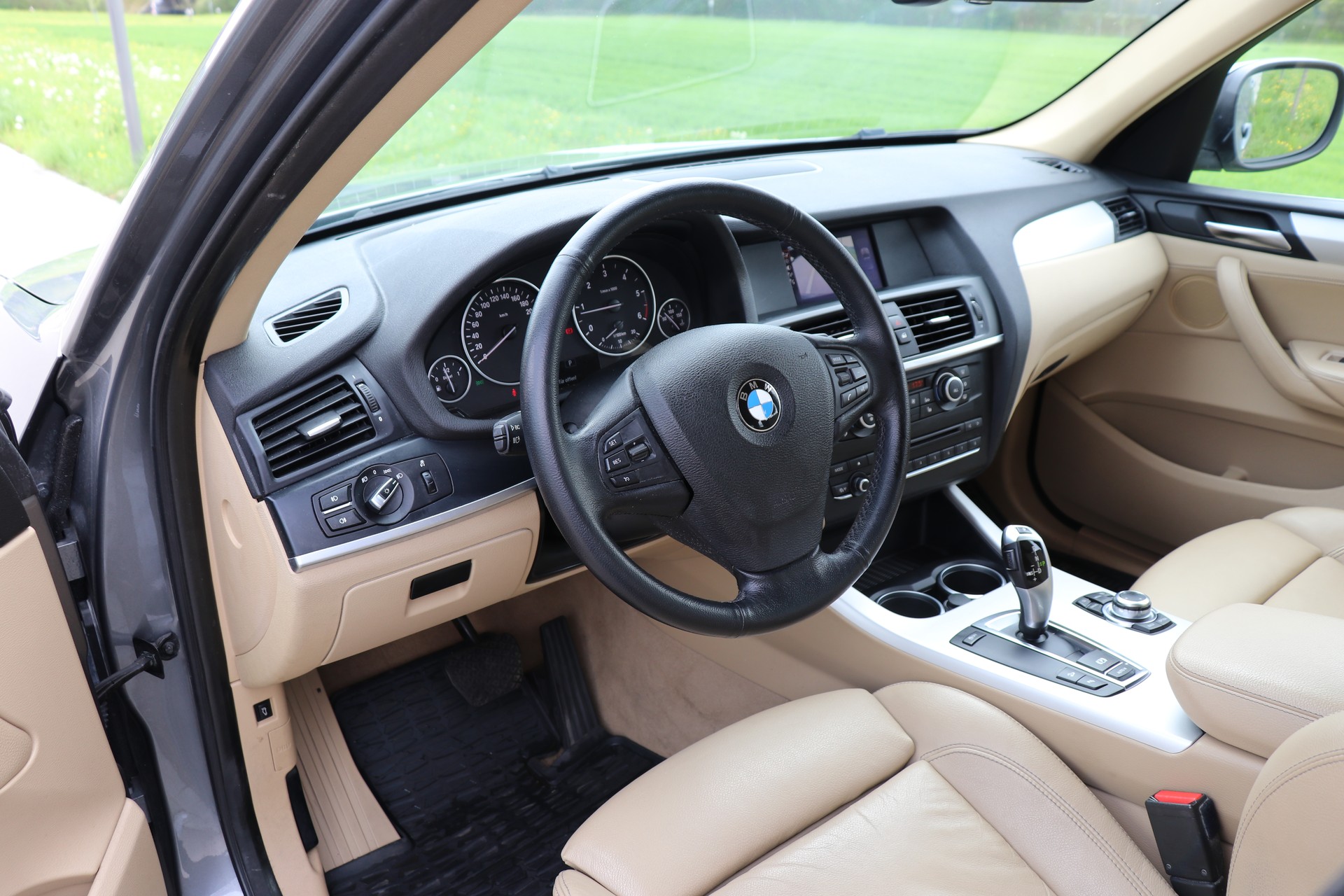 BMW X3 xDrive 20d Steptronic-image-9