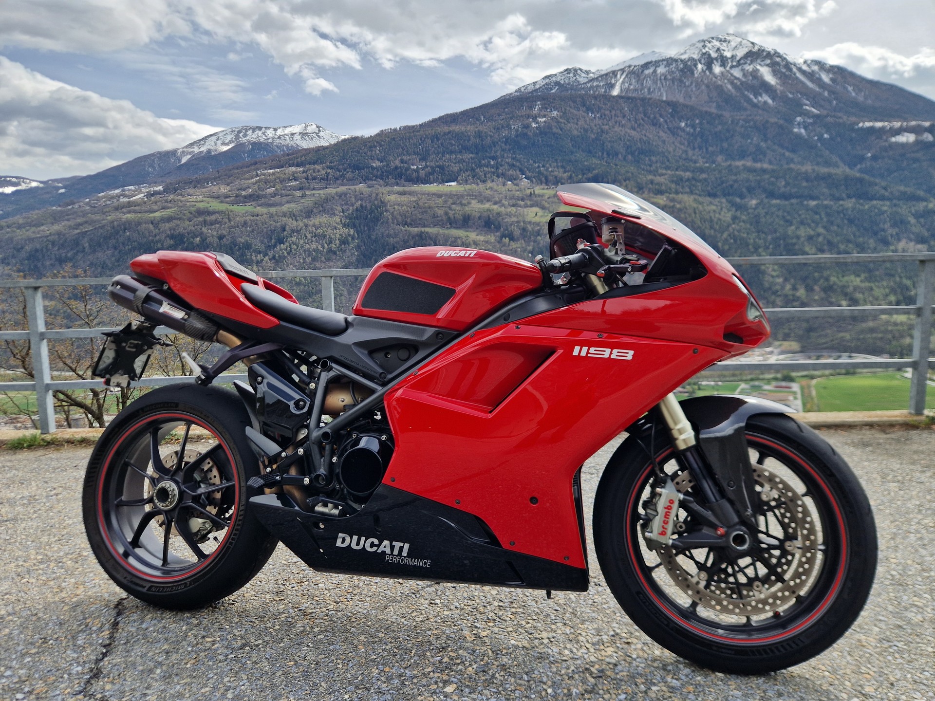 DUCATI 1198-image-3
