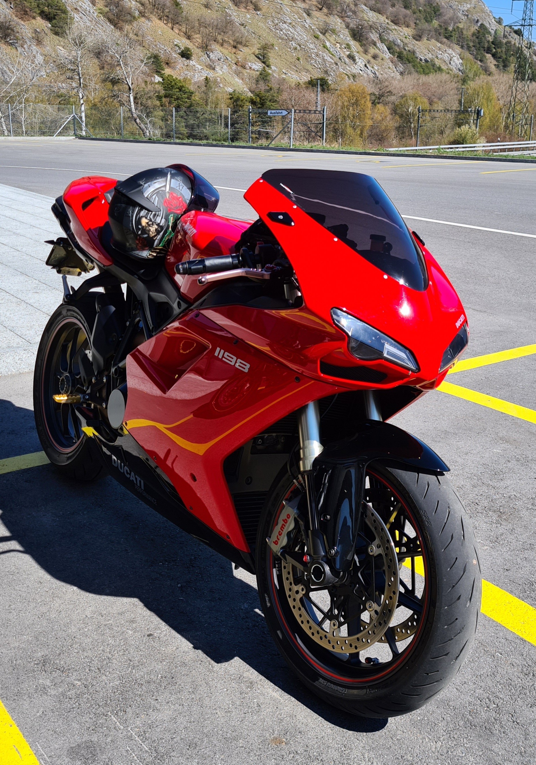 DUCATI 1198