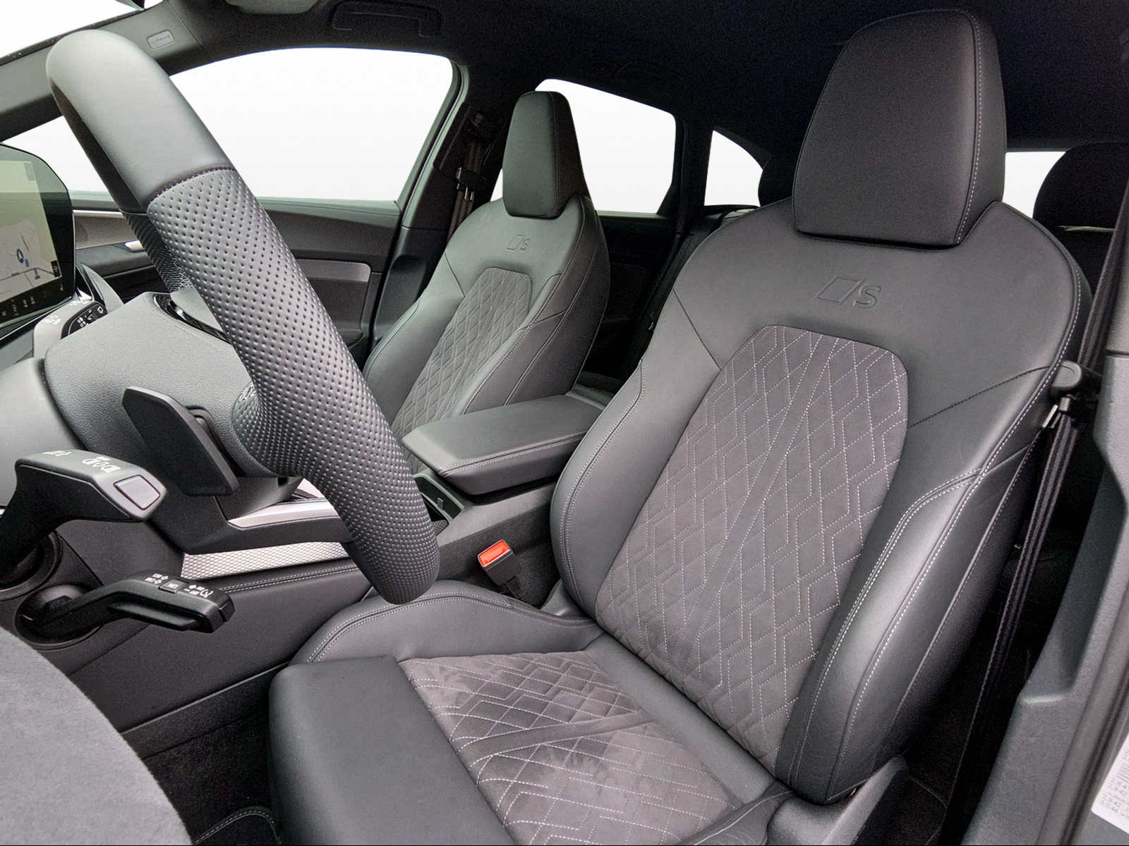 AUDI A5 Avant TDI quattro 150 kW Attraction S tronic-image-7