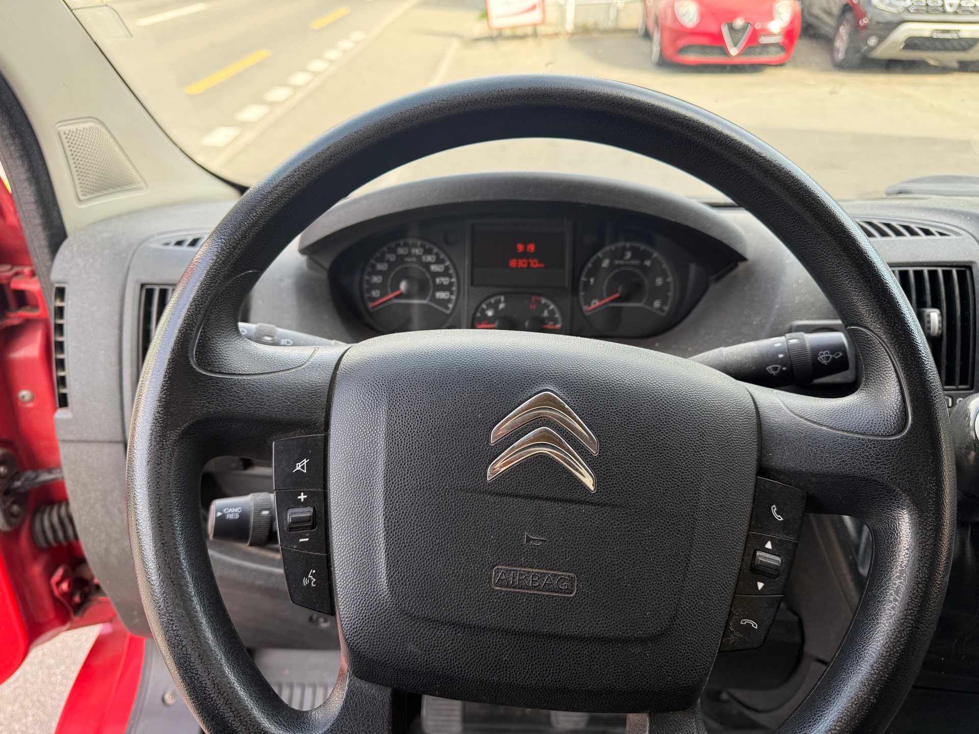 CITROEN Jumper 33 2.2 HDi 130 Attraction L2H1-image-12