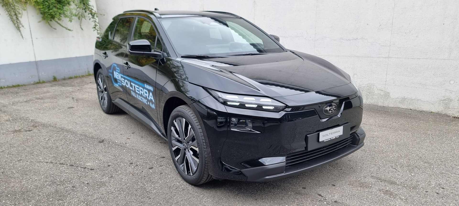 SUBARU Solterra eV Luxury 73,1kWh AWD-image-1