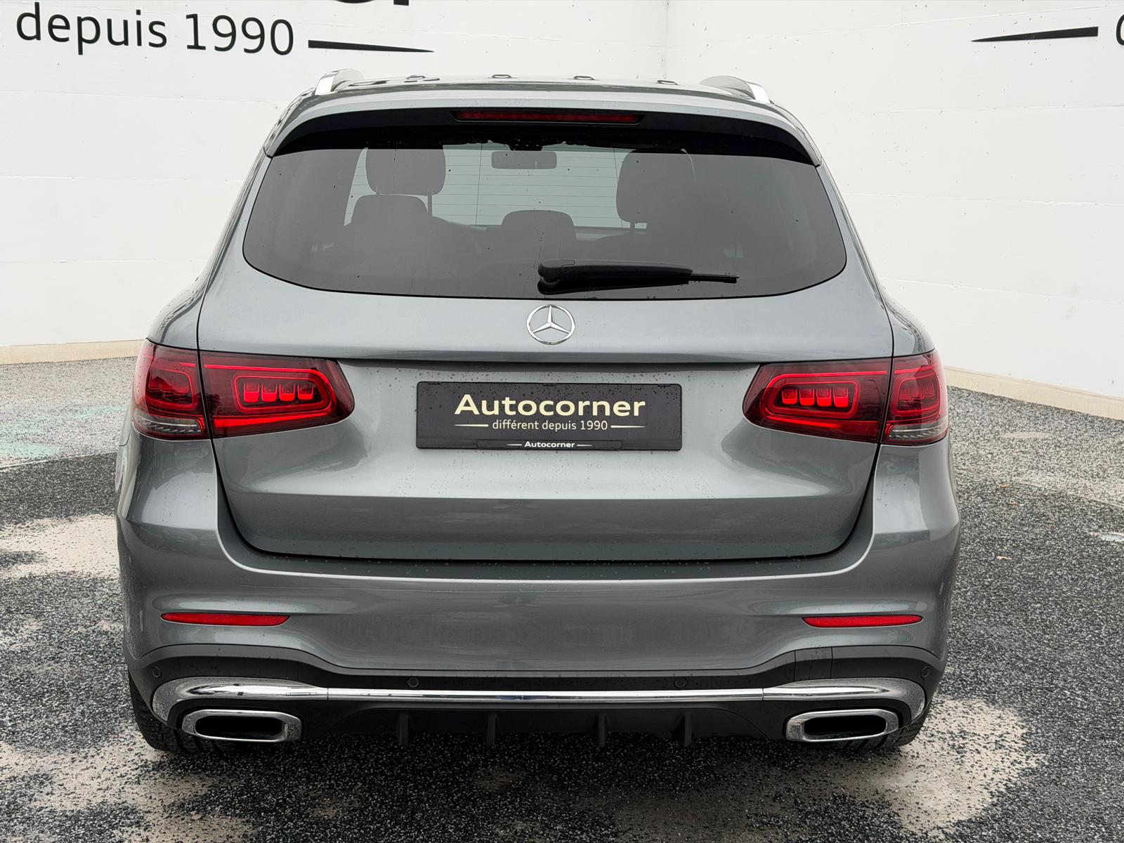 MERCEDES-BENZ GLC 220 d AMG Line 4Matic 9G-Tronic-image-3
