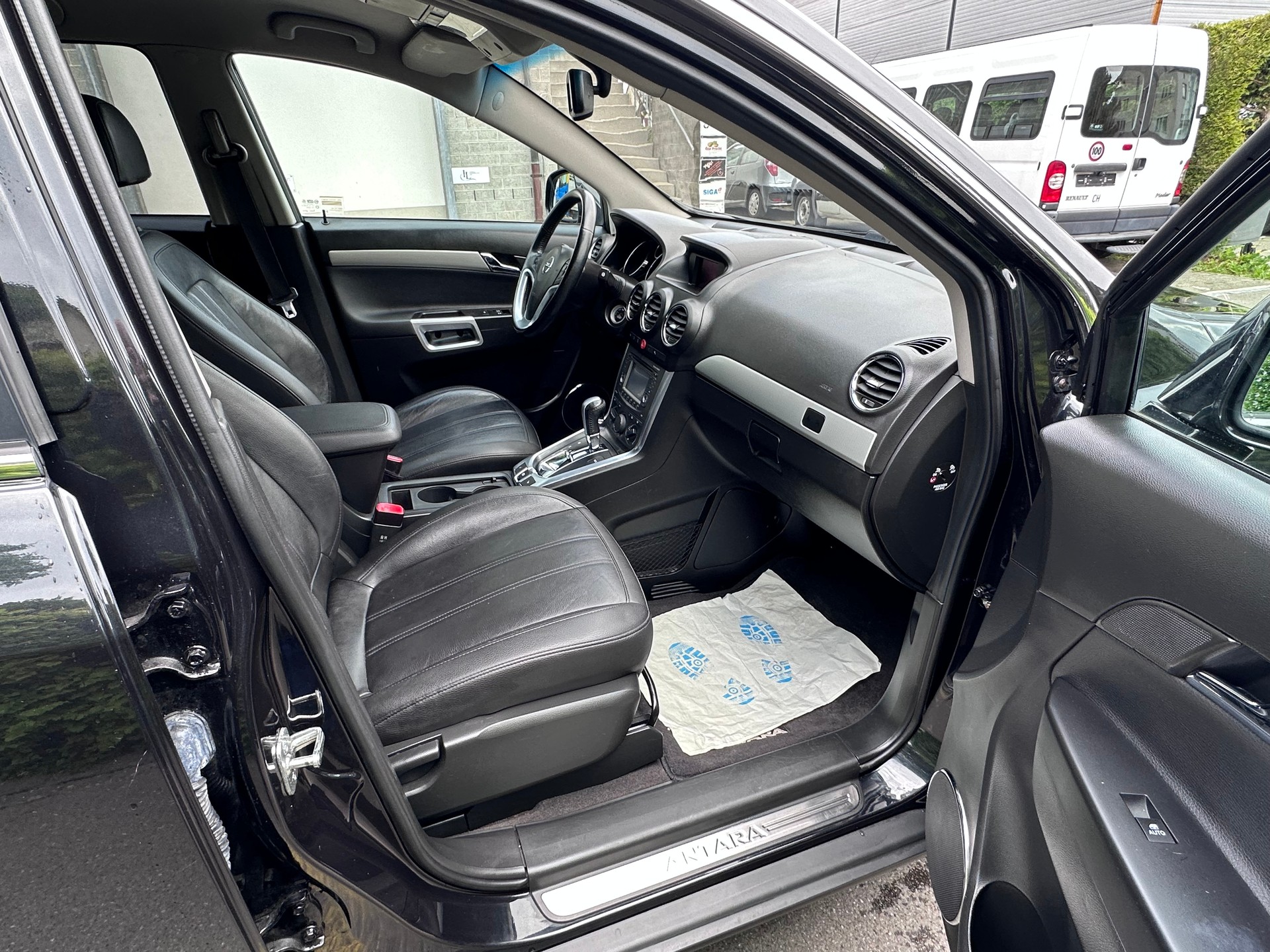 OPEL Antara 2.4 Cosmo 4WD Automatic-image-12