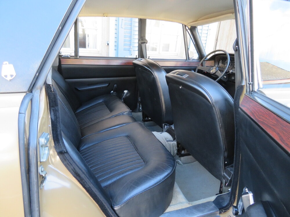 ROVER P6 3500-image-8