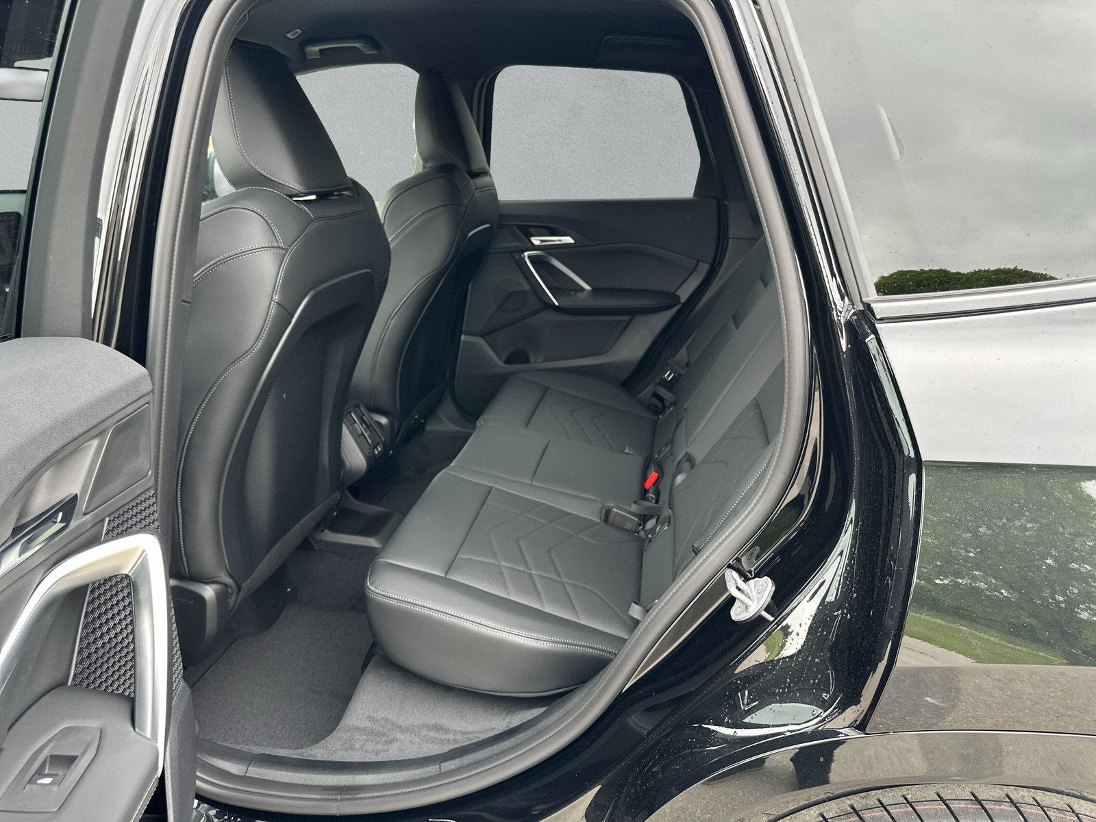 BMW X1 xDrive 23d 48V M Sport **Action de leasing à 1.9%**-image-11
