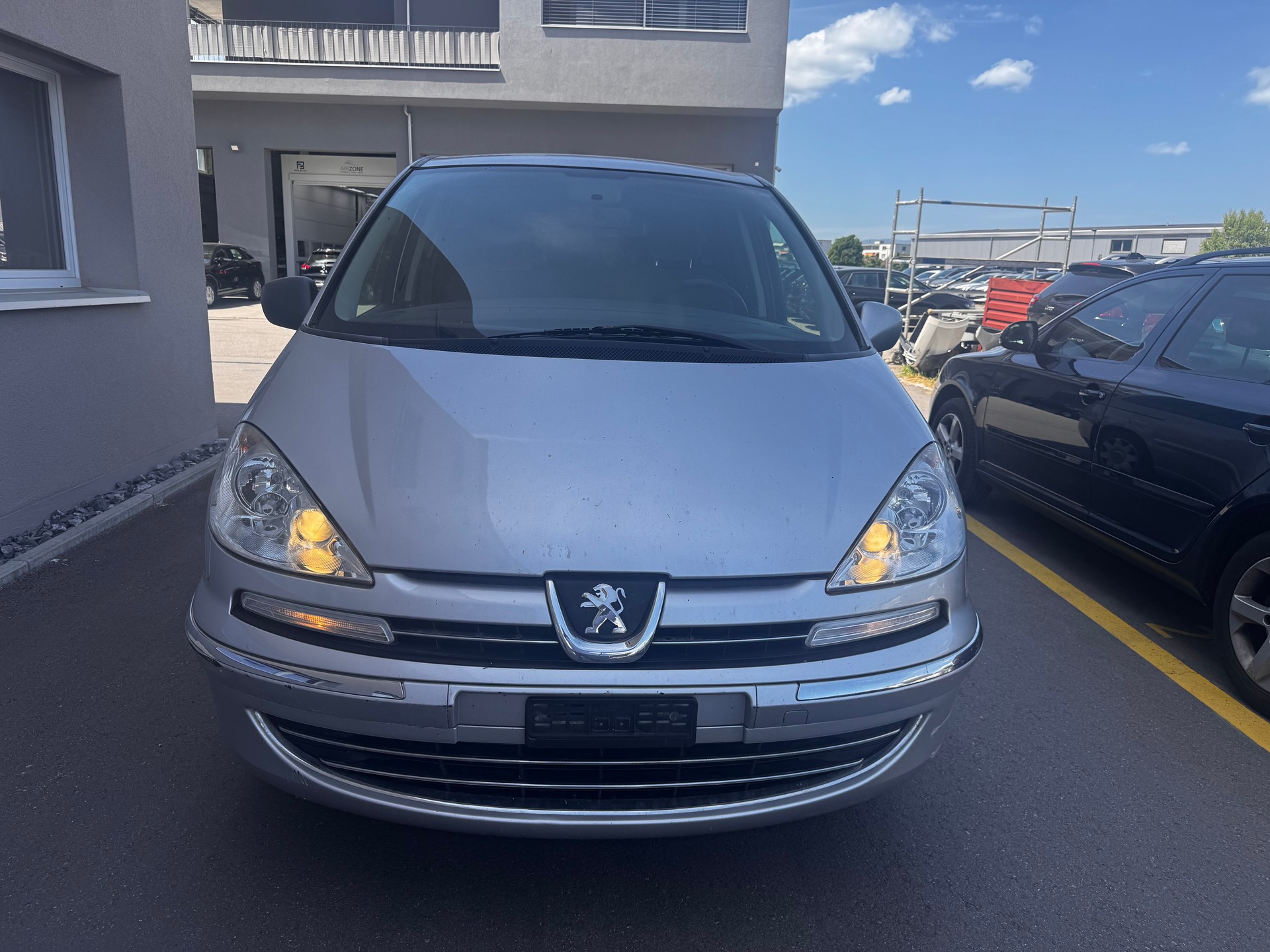 PEUGEOT 807 2.0 16V HDi Active-image-1