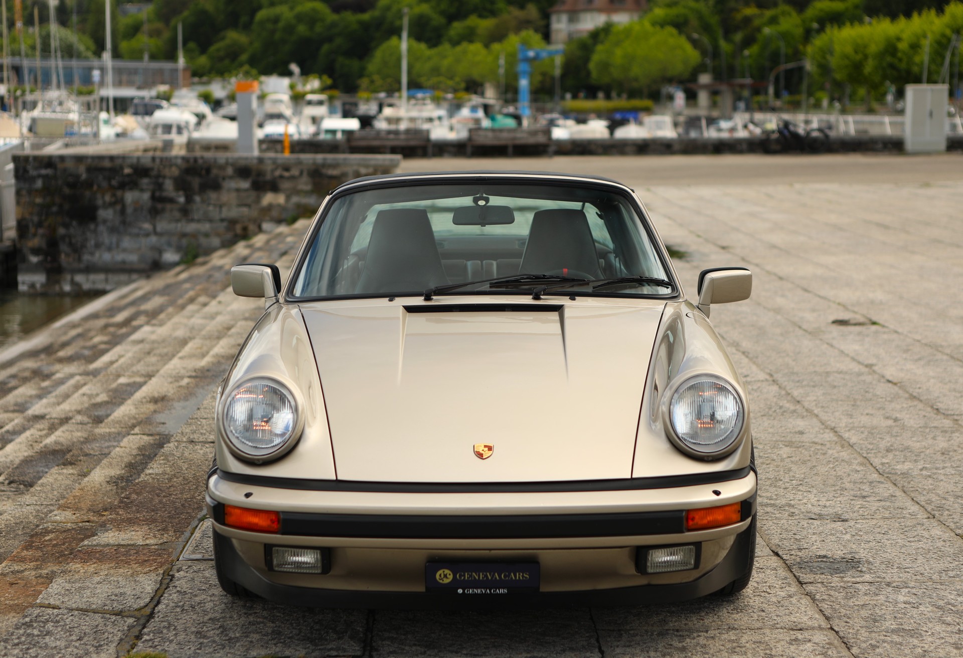 PORSCHE 911 Carrera Targa 3.2-image-4