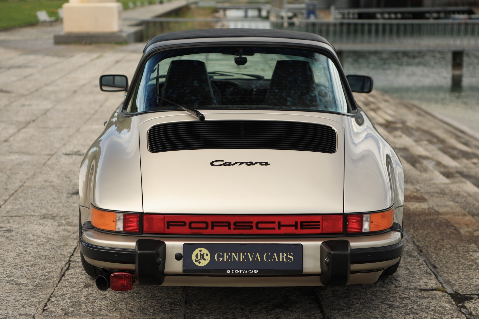 PORSCHE 911 Carrera Targa 3.2-image-5