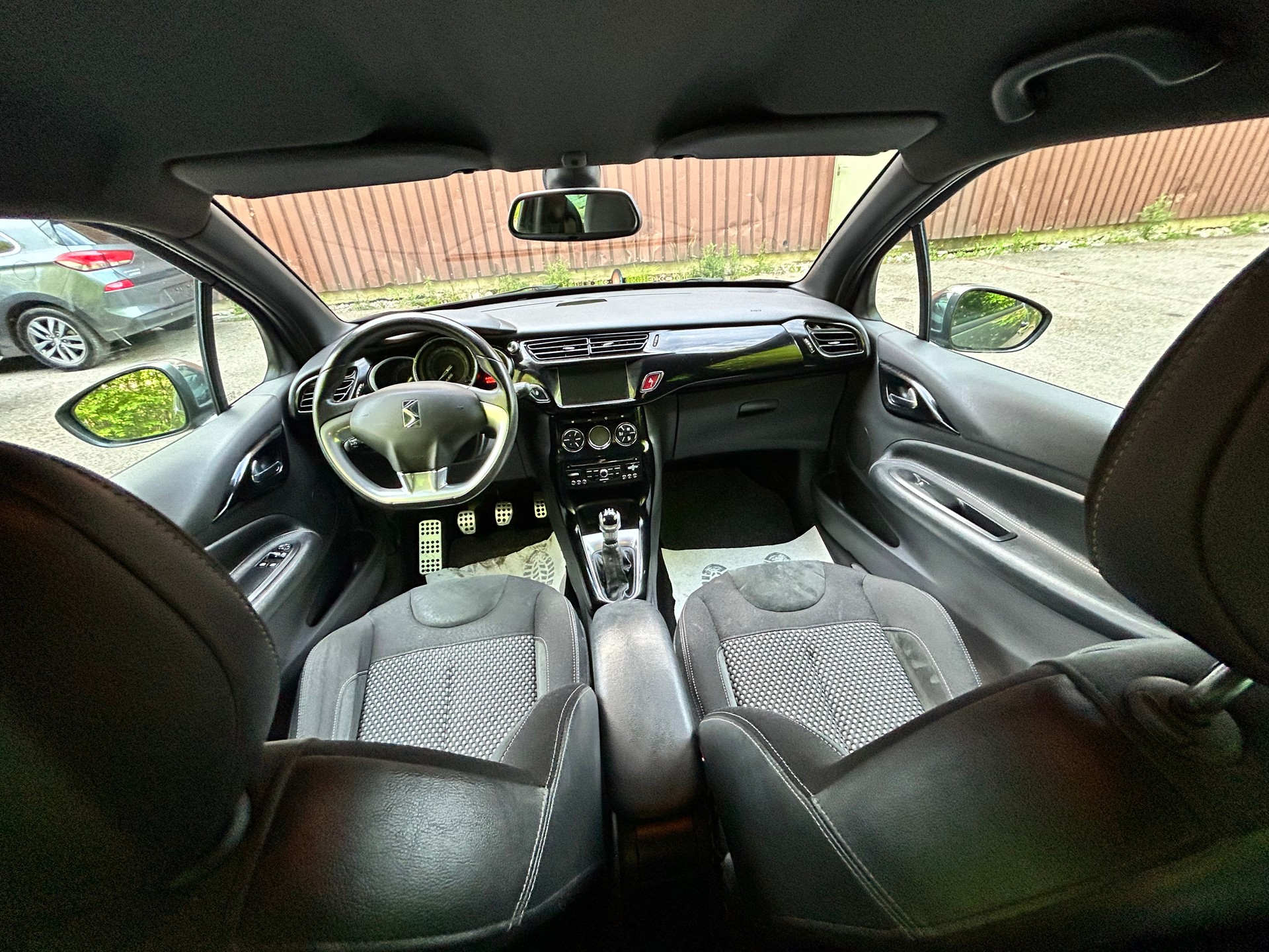DS AUTOMOBILES DS3 1.6 VTi SO Chic-image-9