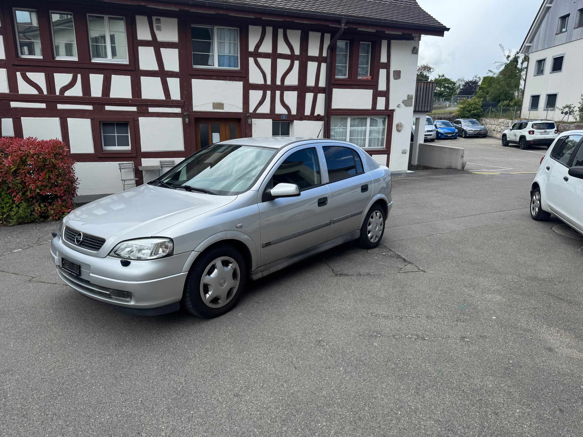 OPEL Astra 1.8i 16V Edition 2000-image-1