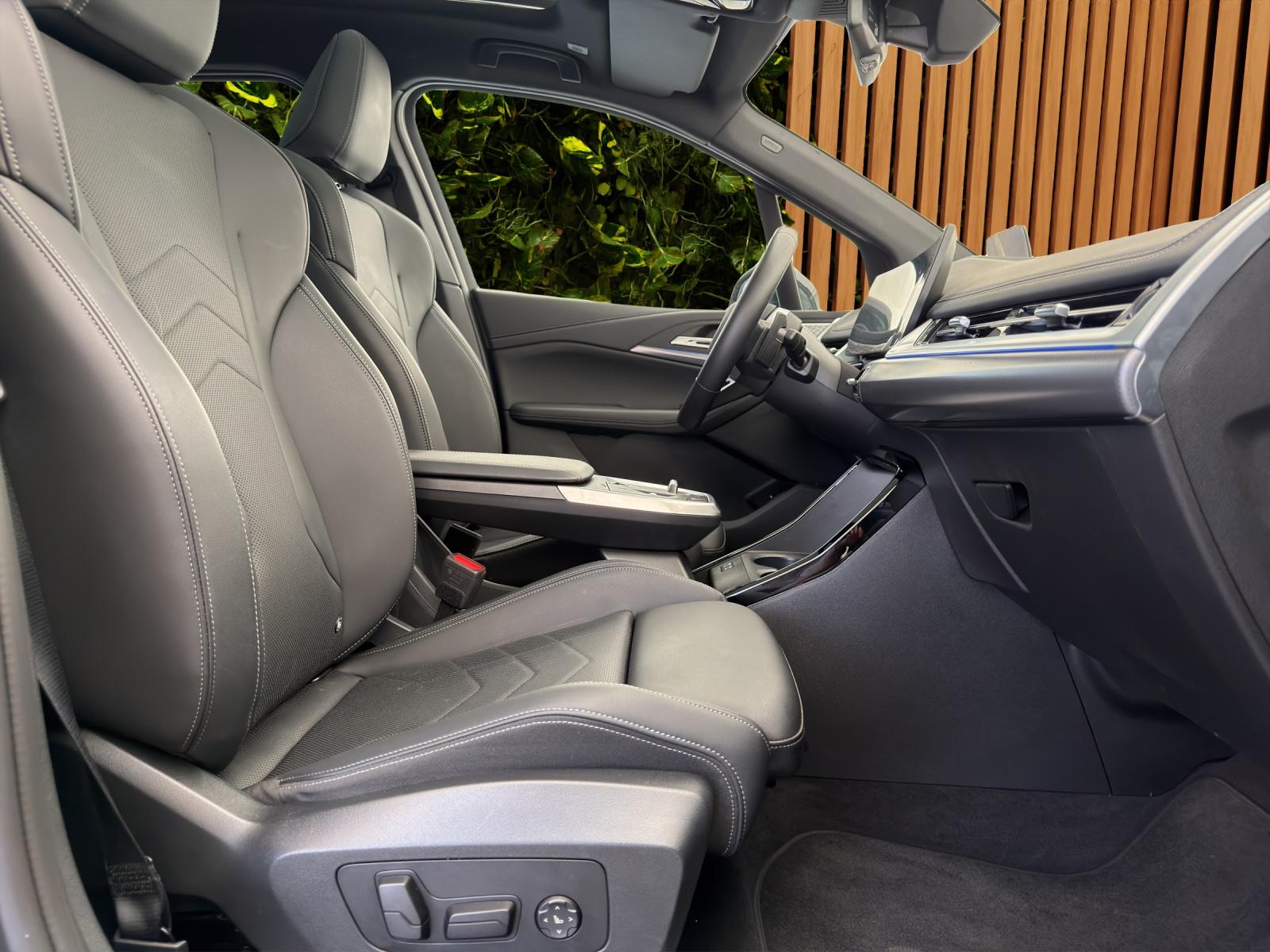 BMW 225e xDrive Active Tourer M Sport-image-9