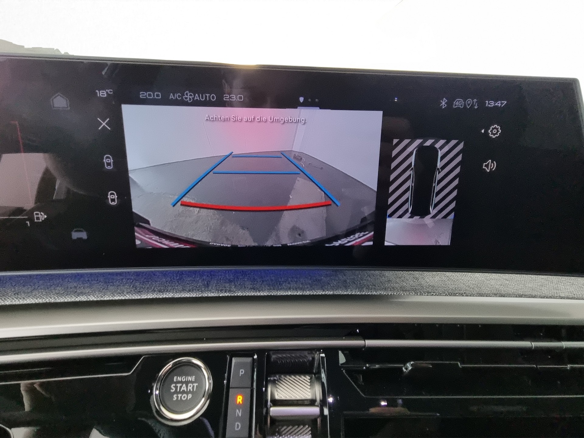 PEUGEOT 5008 145 Hybrid GT 7-Plätzer-image-13