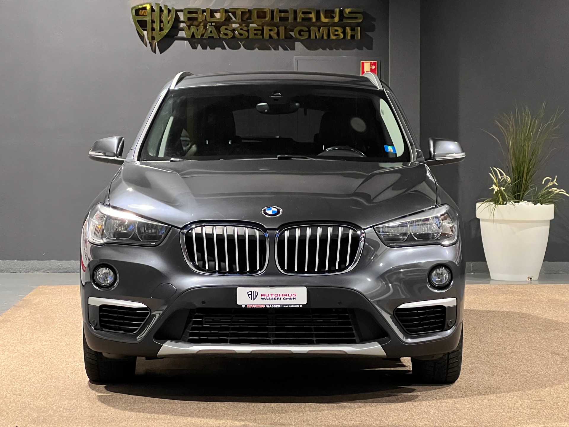 BMW X1 xDrive 20i xLine Steptronic-image-8