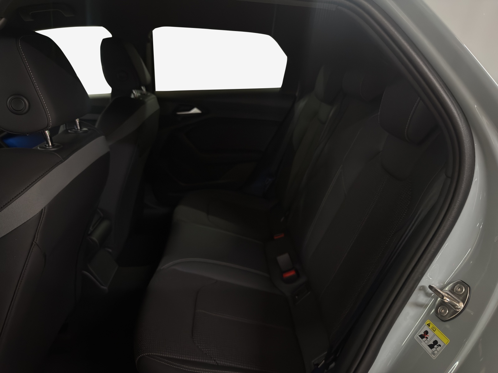 AUDI A1 Sportback 30 TFSI S-tronic-image-10
