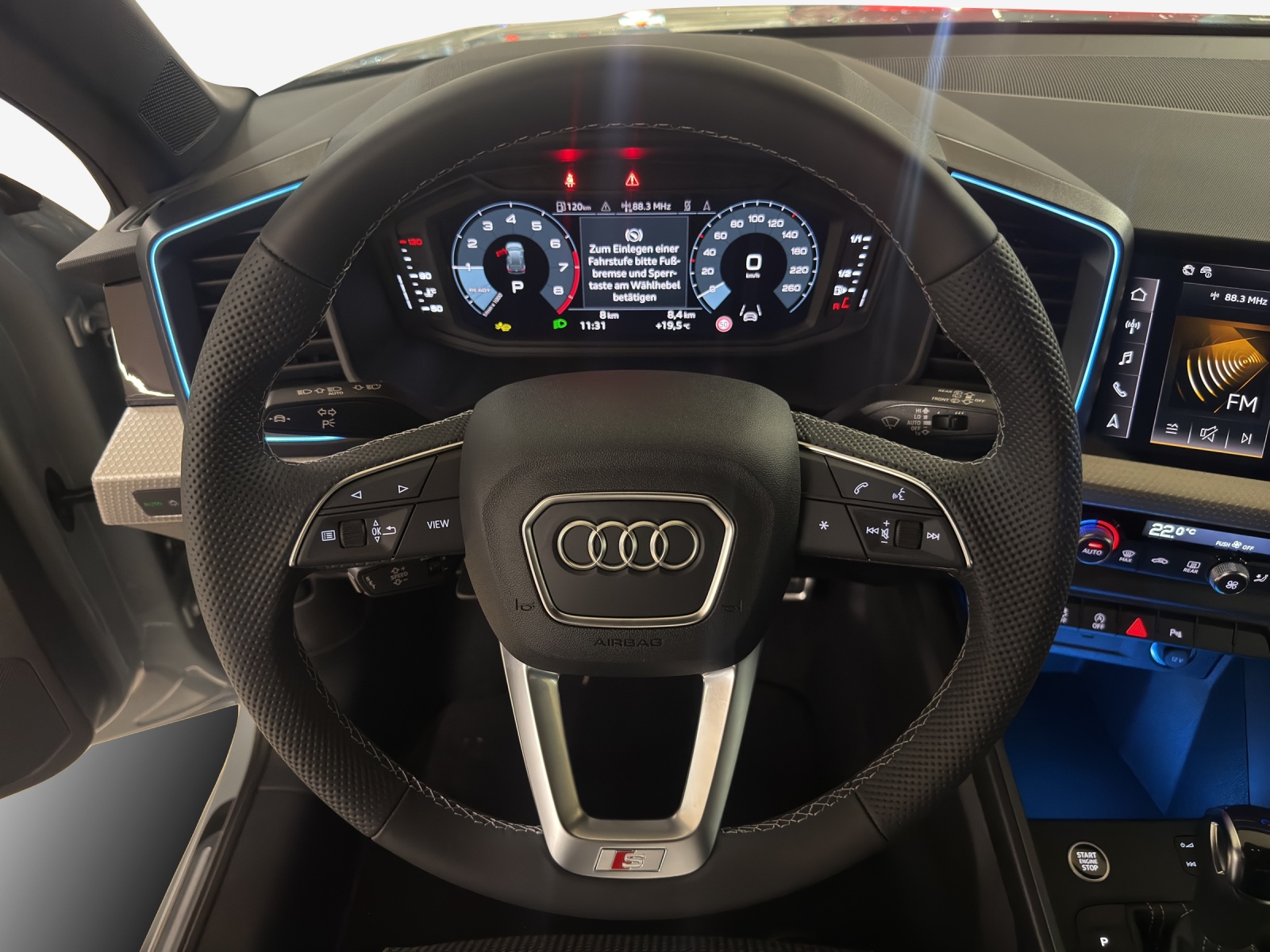 AUDI A1 Sportback 30 TFSI S-tronic-image-9