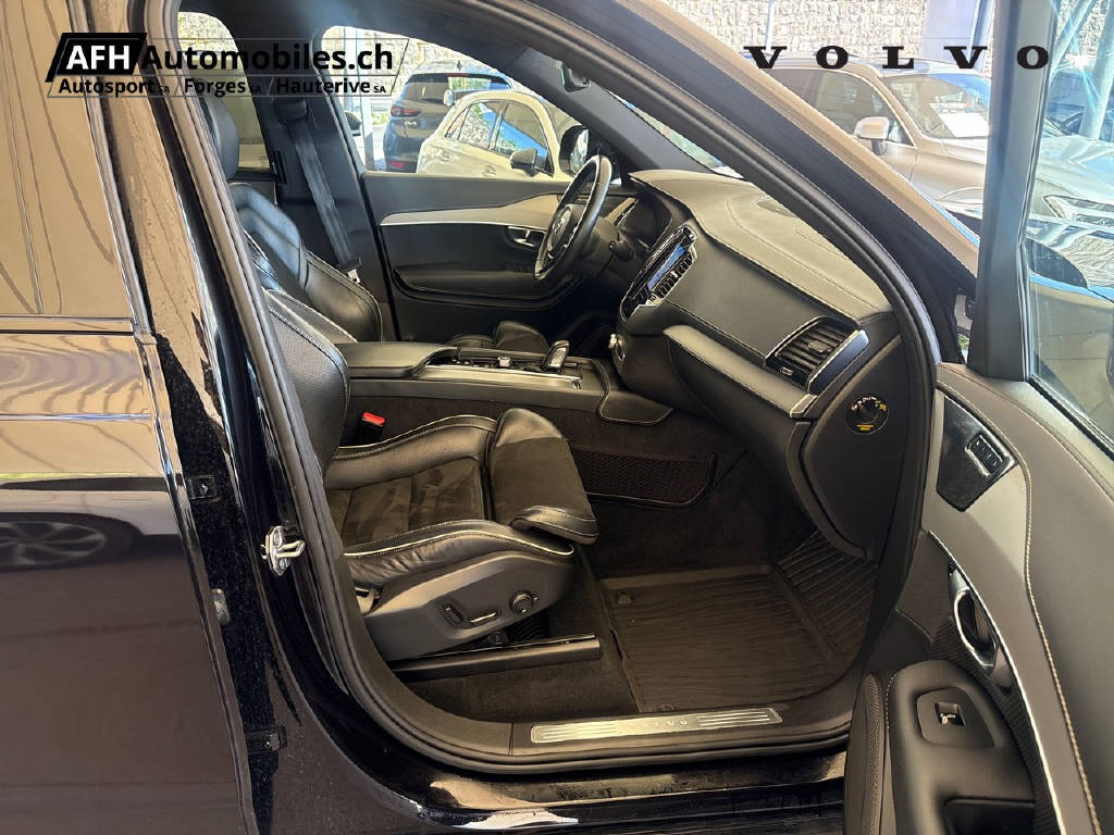 VOLVO XC90 B5 D AWD R-Design-image-9