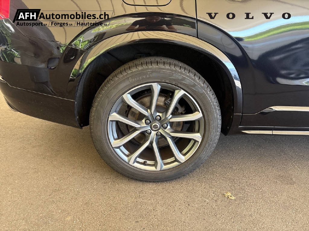 VOLVO XC90 B5 D AWD R-Design-image-16