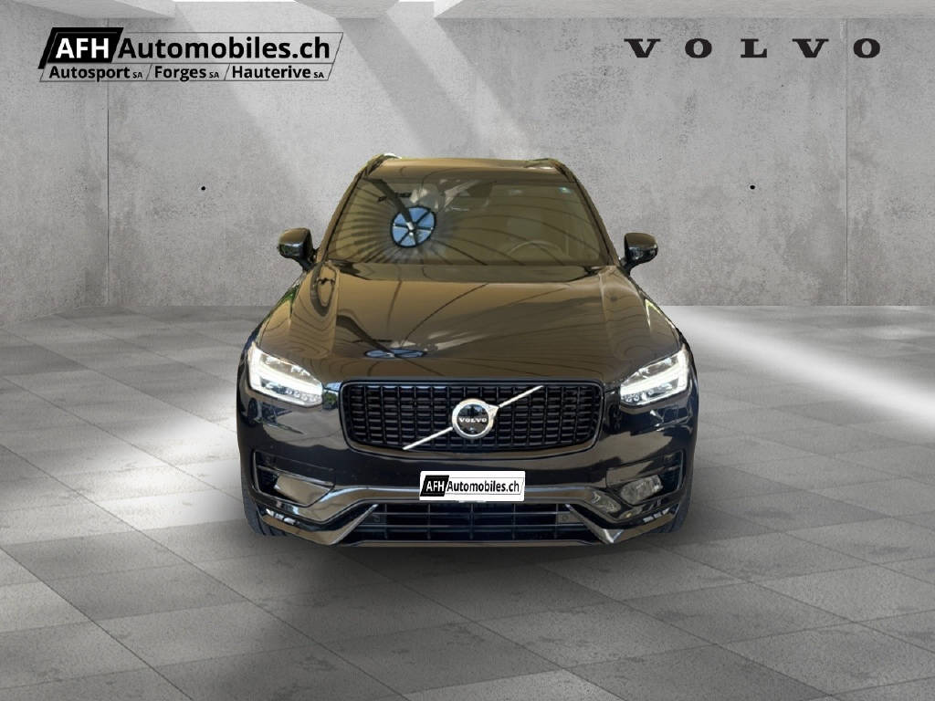 VOLVO XC90 B5 D AWD R-Design-image-2