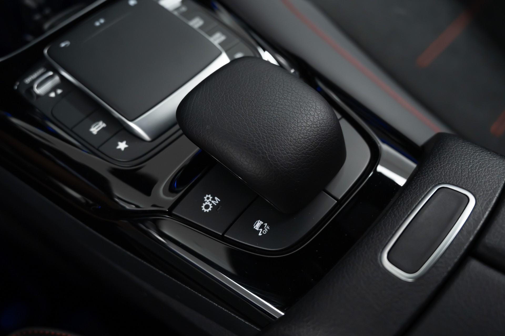 MERCEDES-BENZ CLA 35 AMG 4Matic 7G-DCT *Aerodynamik-Plus*Night-Paket*Fahrassist*Burmester*-image-21