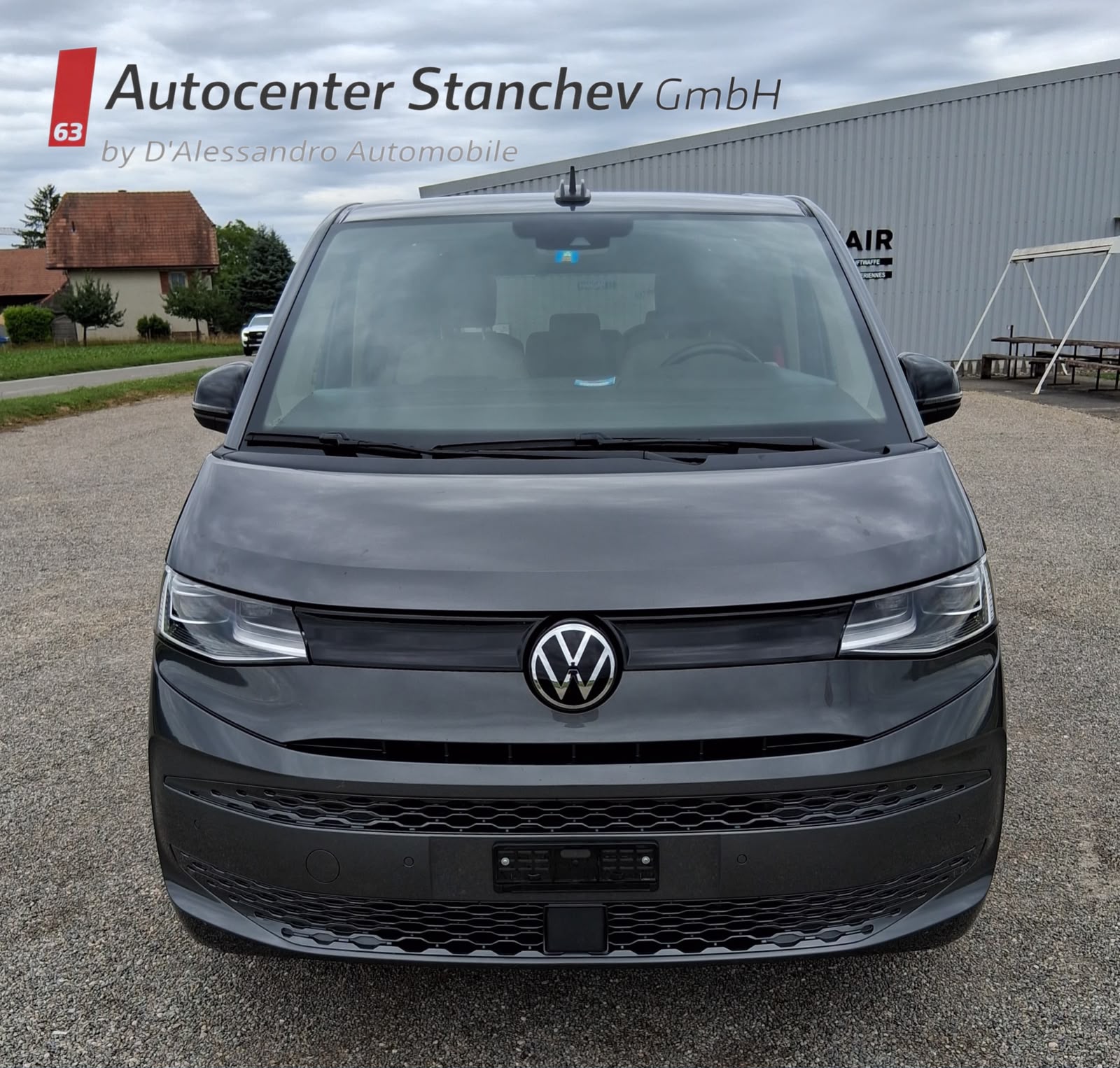 VW Multivan 1.5 TSI Liberty DSG Lang-image-2