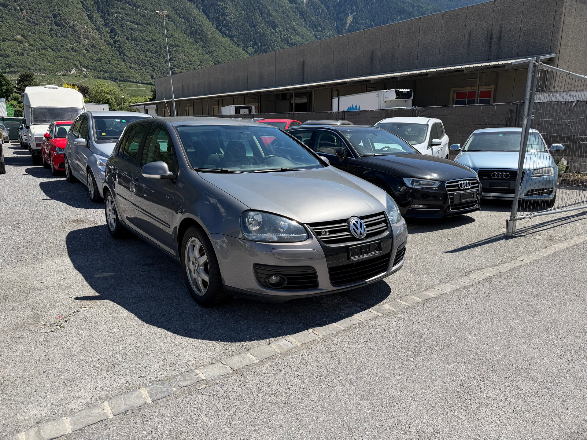 VW Golf 1.4 TSI GT-image-2