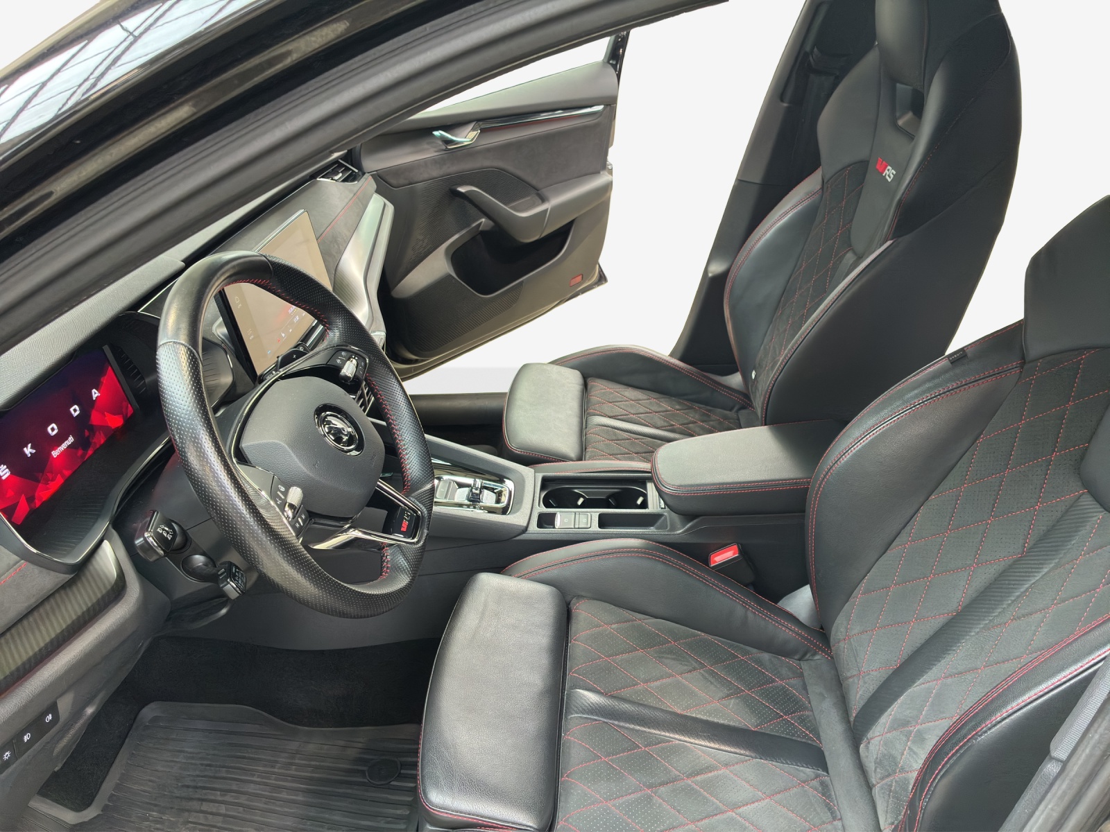 SKODA Octavia Combi 2.0 TDI DSG RS 4x4-image-7