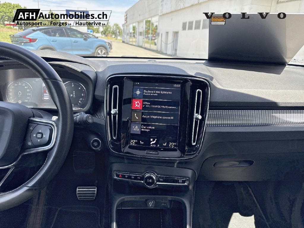 VOLVO XC40 2.0 D4 R-Design AWD-image-12