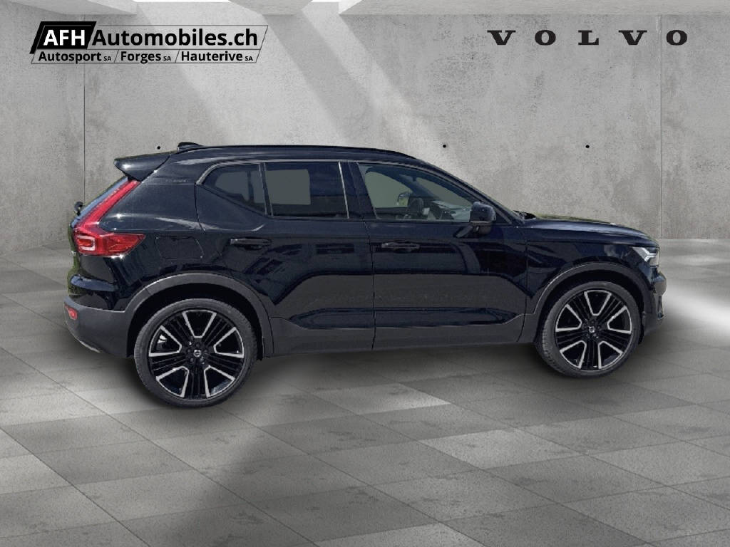 VOLVO XC40 2.0 D4 R-Design AWD-image-5