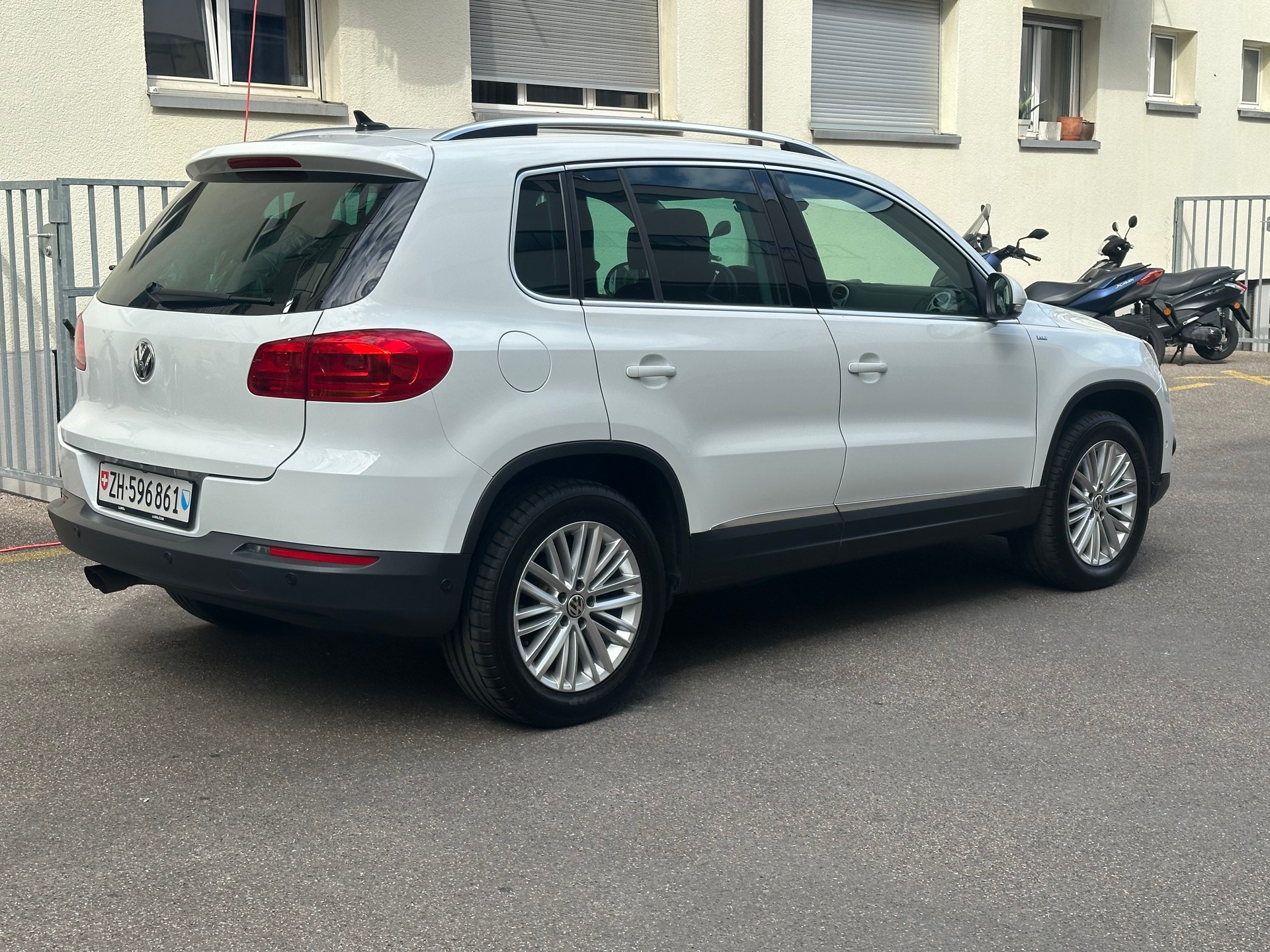 VW 2.0 TSI 180 Cup DSG-image-1